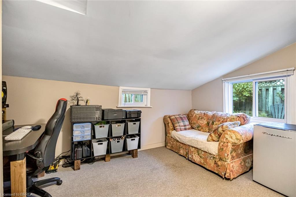 141 Alfred Street, Brantford, ON - Indoor