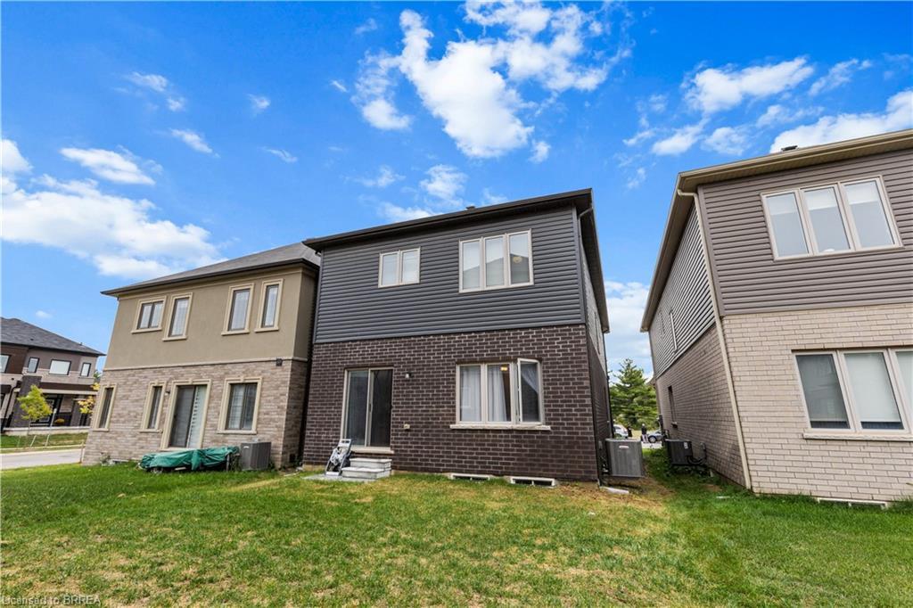 68 Stauffer Road, Brantford, ON - Outdoor