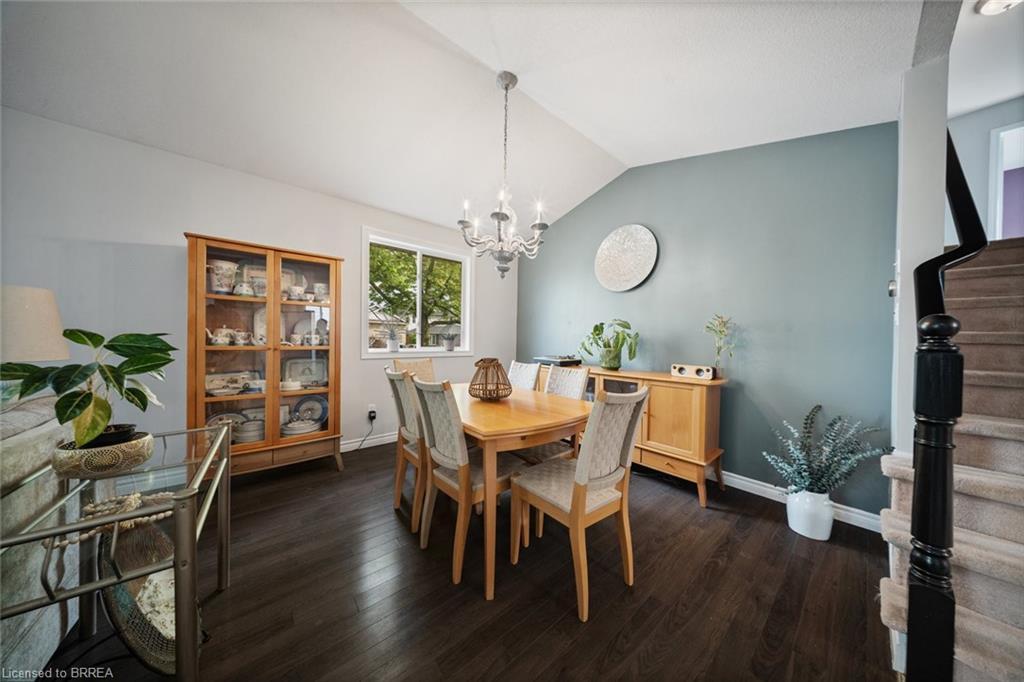 43 Idlewilde Lane, Hamilton, ON - Indoor Photo Showing Dining Room