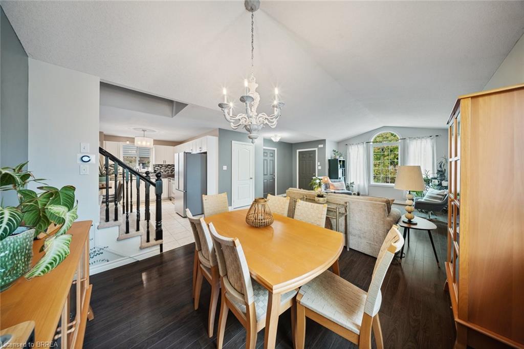 43 Idlewilde Lane, Hamilton, ON - Indoor Photo Showing Dining Room