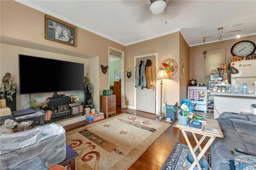 39 Port Street, Brantford, ON