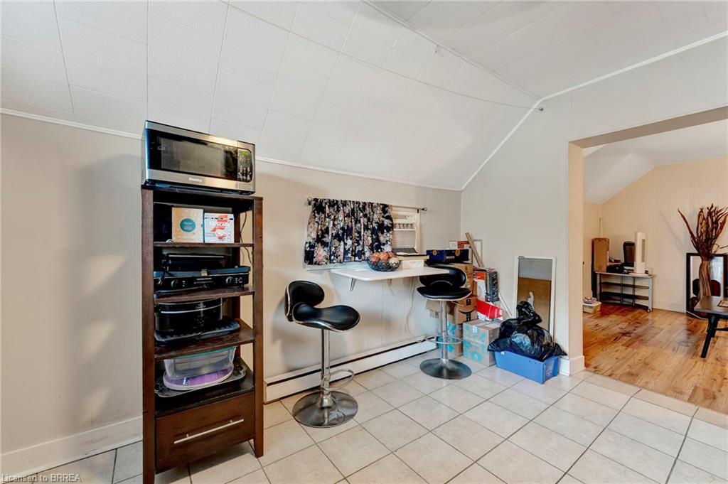 39 Port Street, Brantford, ON