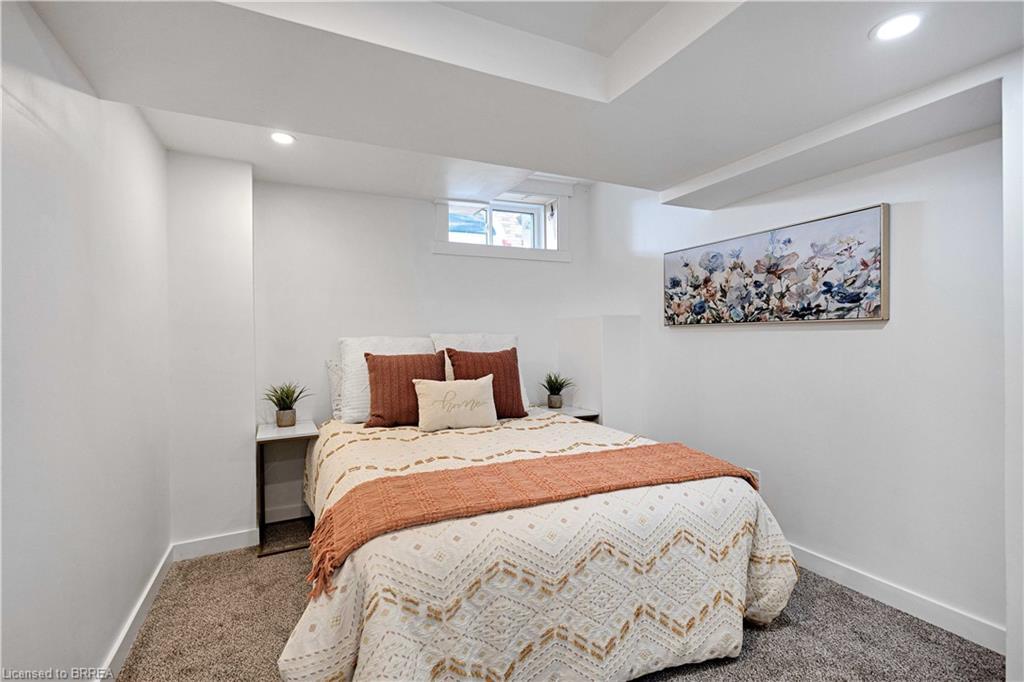 50 Morton Avenue, Brantford, ON - Indoor Photo Showing Bedroom