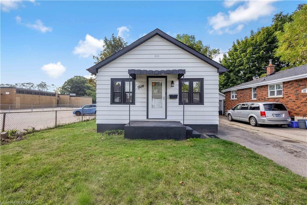 50 Morton Avenue, Brantford, ON - Outdoor