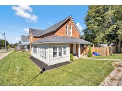 79 Washington Street Waterford, ON N0E 1Y0