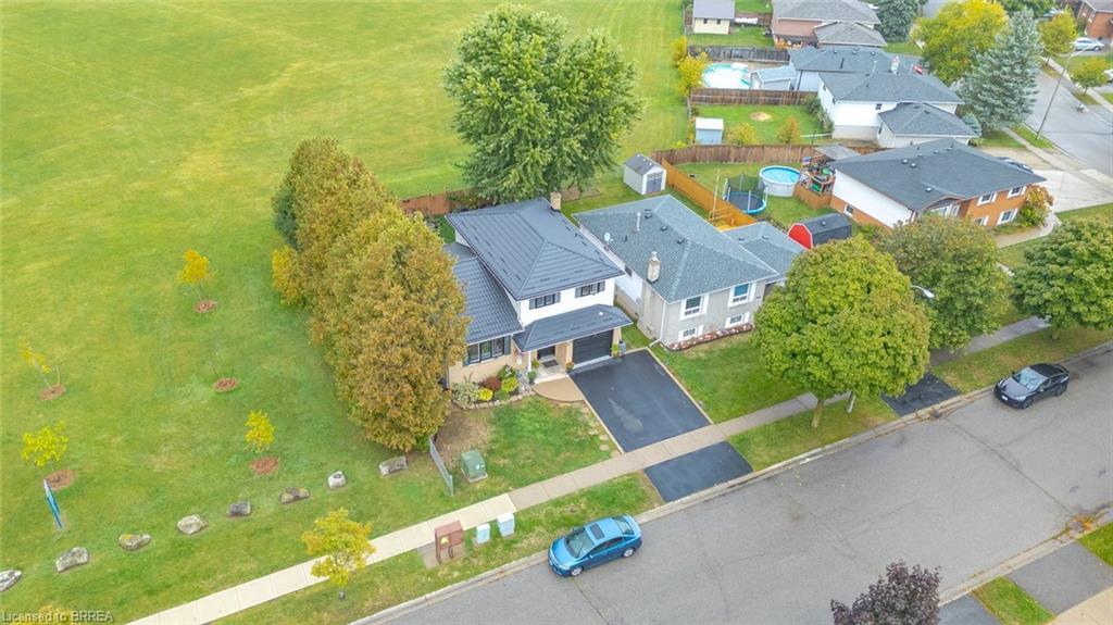 27 Gillin Road, Brantford, ON - Outdoor With View