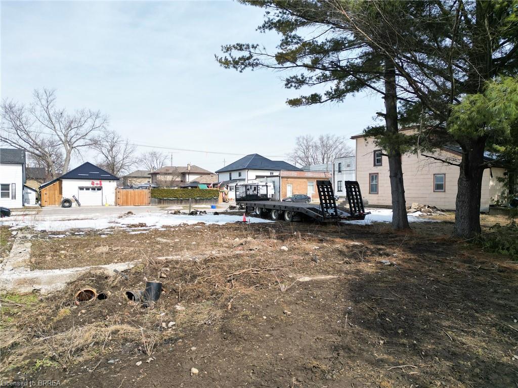 8 Victoria Street W, Princeton, ON