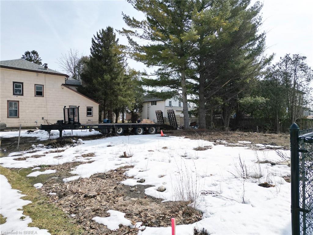 8 Victoria Street W, Princeton, ON