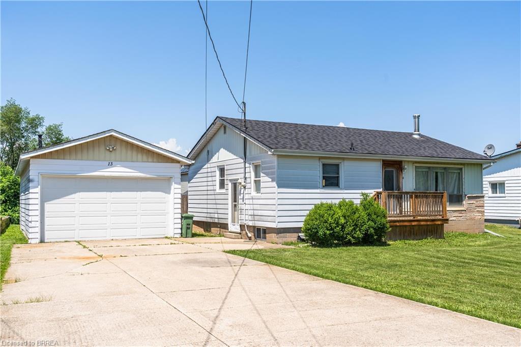 13 West Avenue, Stoney Creek, ON - Outdoor