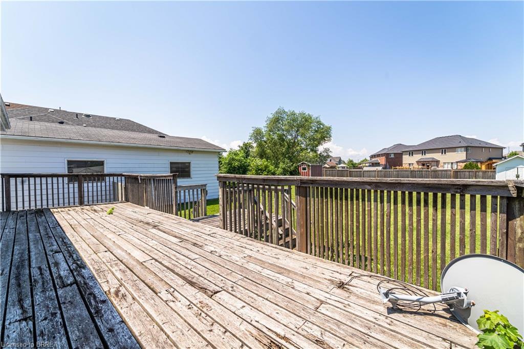 13 West Avenue, Stoney Creek, ON - Outdoor With Deck Patio Veranda With Exterior