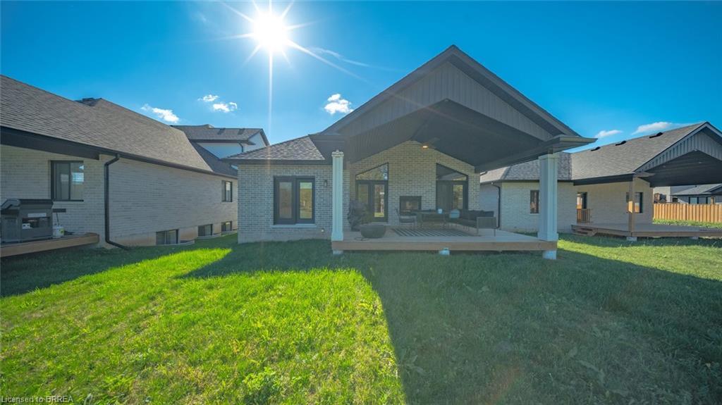 17-242 Mount Pleasant Street, Brantford, ON - Outdoor With Deck Patio Veranda