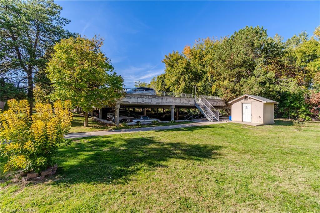 305-648 Grey Street, Brantford, ON - Outdoor