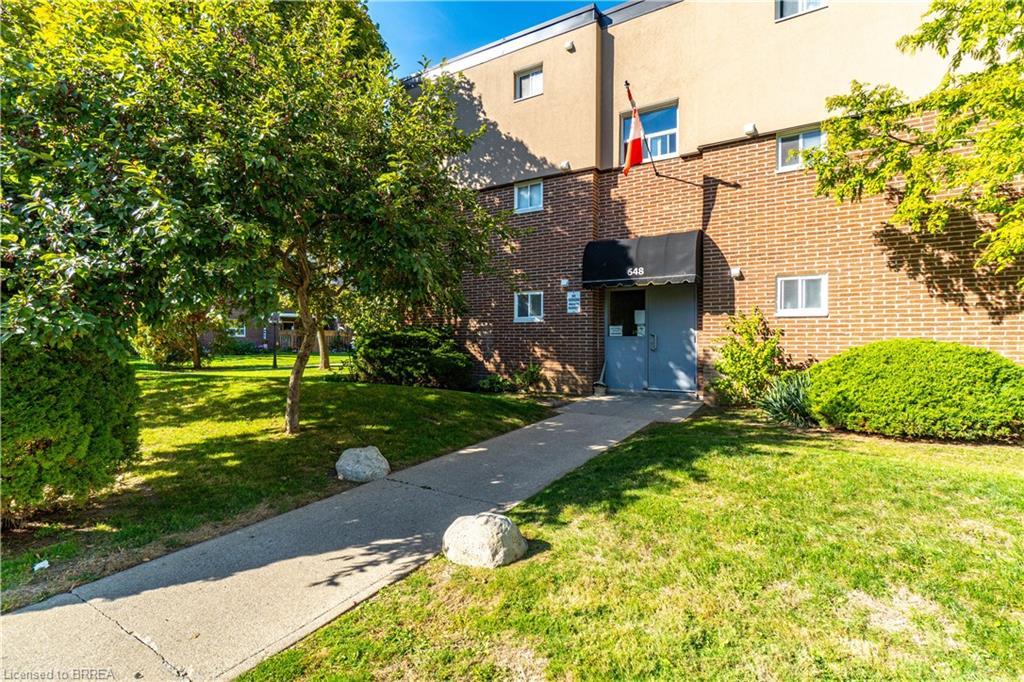 305-648 Grey Street, Brantford, ON - Outdoor
