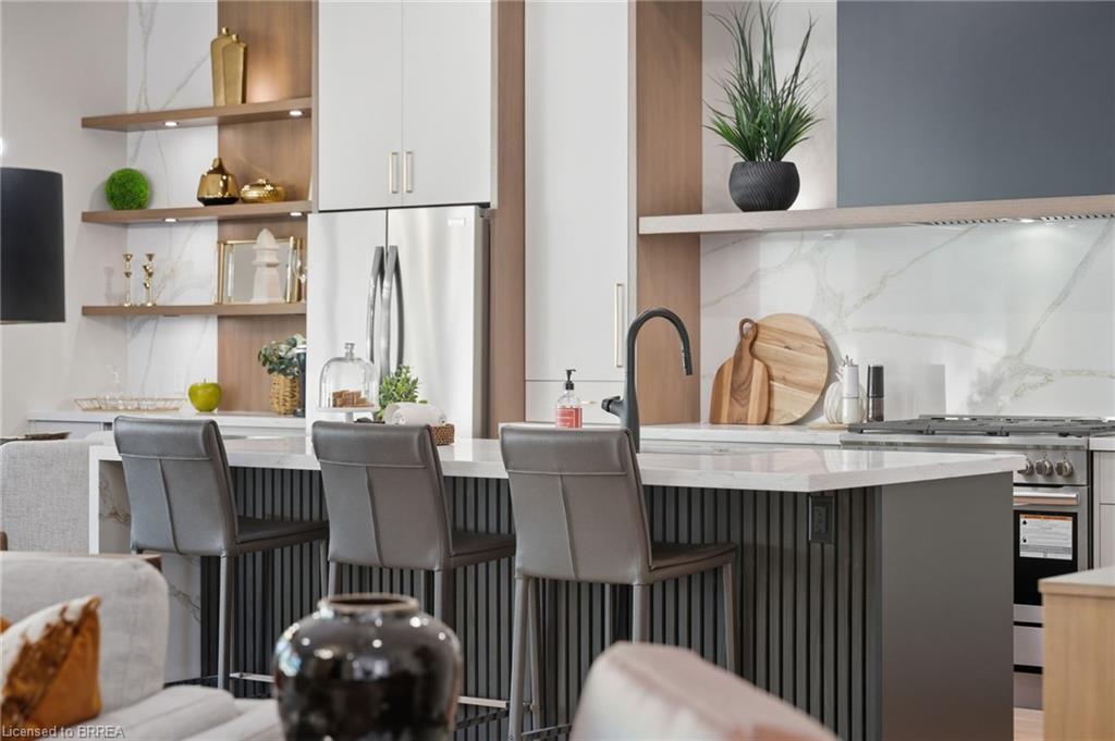 141 Parkside Drive, Brantford, ON - Indoor