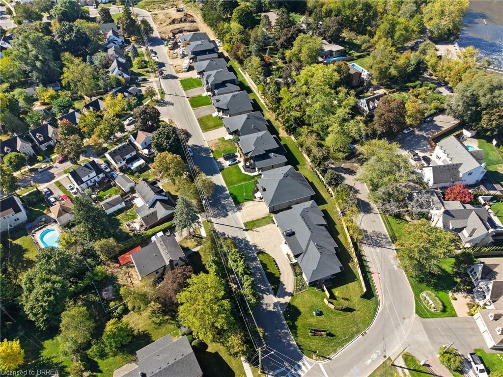 141 Parkside Drive, Brantford, ON - Outdoor With View