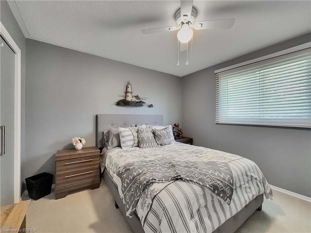 46 Davis Street W, Simcoe, ON - Indoor Photo Showing Bedroom