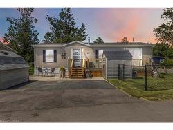 27 Elm Street Puslinch, ON N1H 6H9