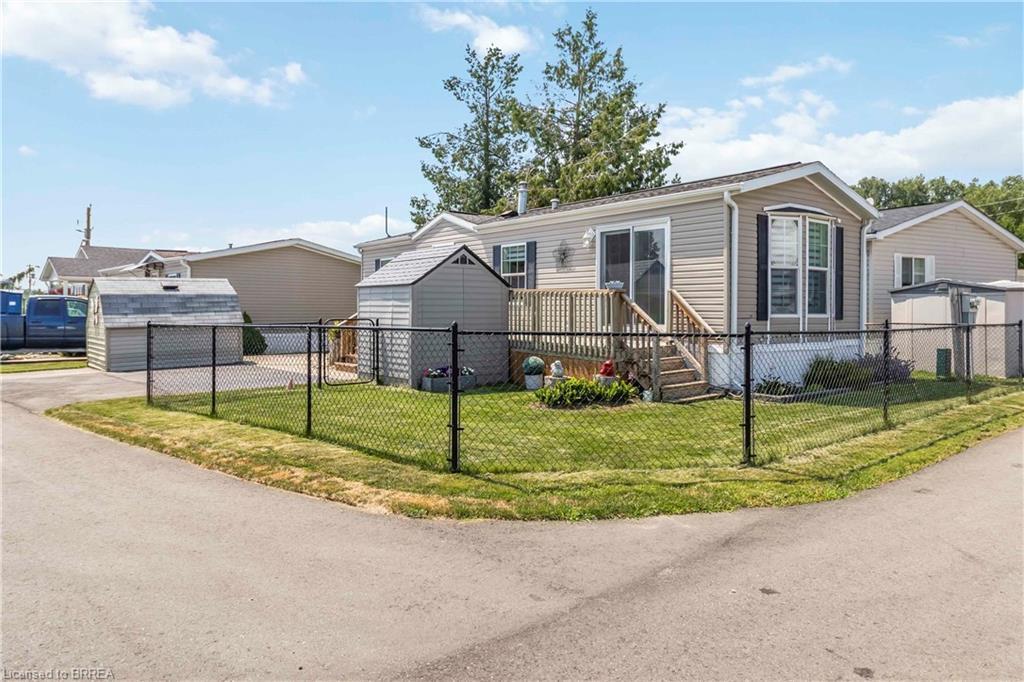 27 Elm Street, Puslinch, ON - Outdoor