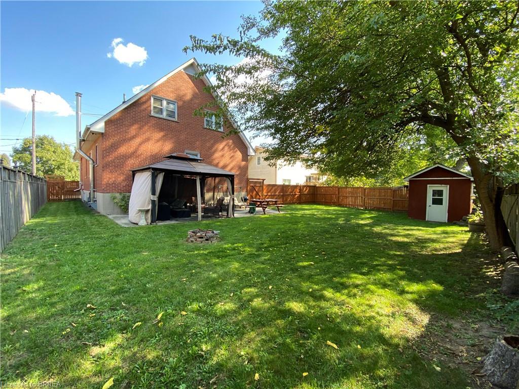 66 Rowanwood Avenue, Brantford, ON - Outdoor