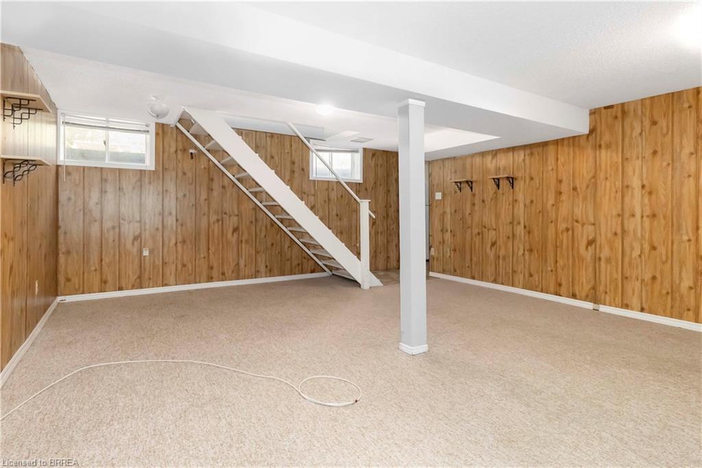 99 Dundas Street, Brantford, ON