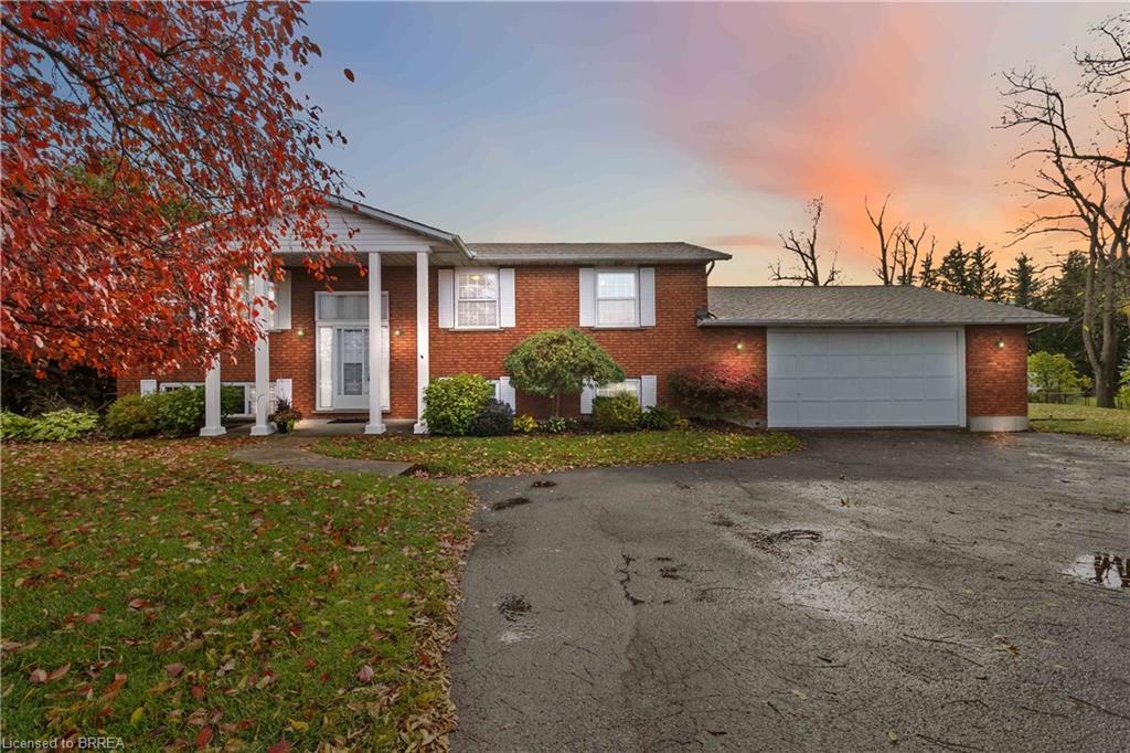 725 Hwy 54, Brantford, ON - Outdoor