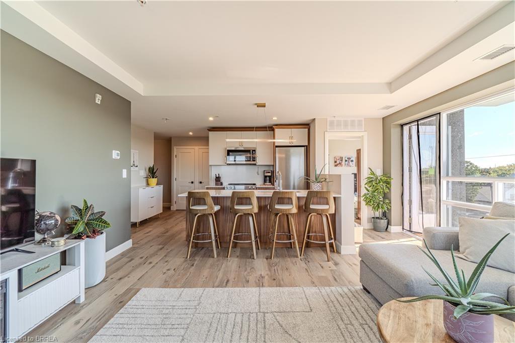 404-34 Norman Street, Brantford, ON - Indoor