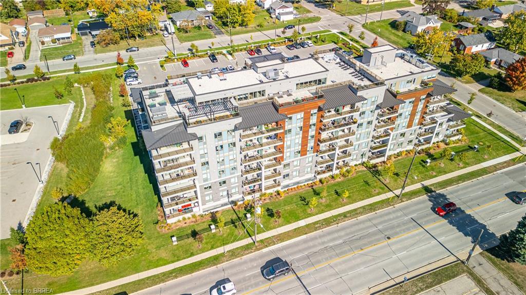 404-34 Norman Street, Brantford, ON - Outdoor With View