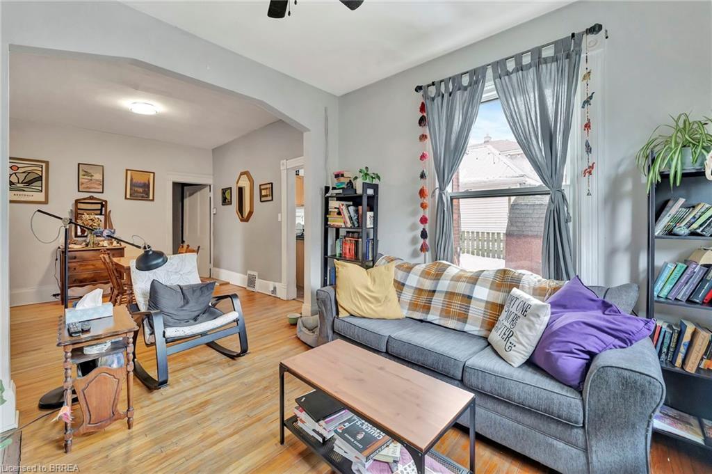 157-159 Market Street, Brantford, ON