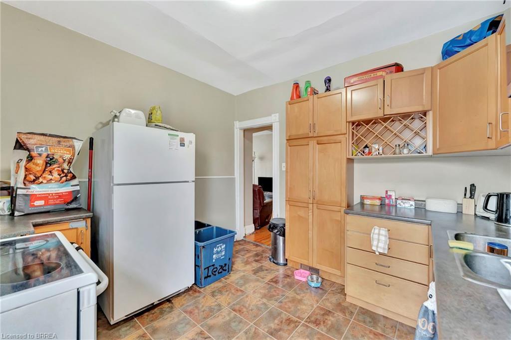 157-159 Market Street, Brantford, ON