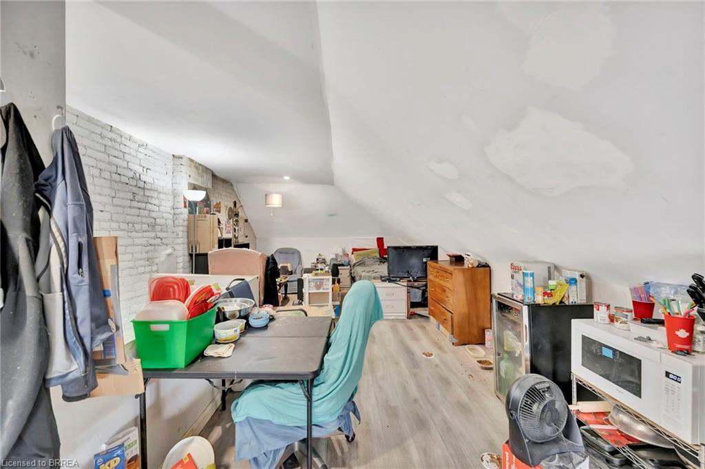 157-159 Market Street, Brantford, ON