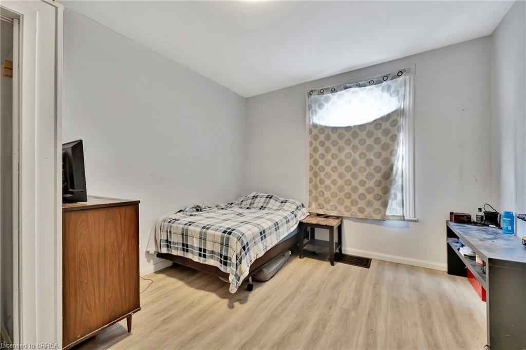 157-159 Market Street, Brantford, ON