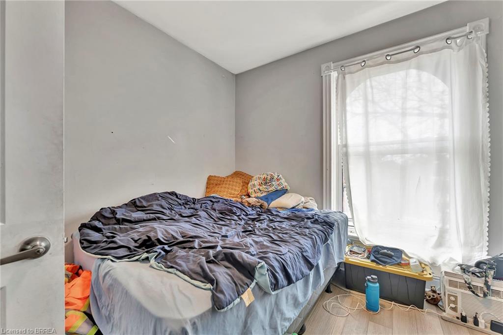 157-159 Market Street, Brantford, ON