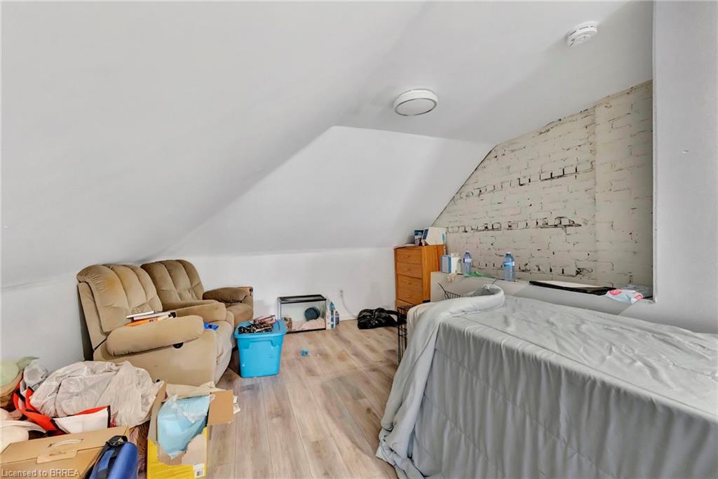 157-159 Market Street, Brantford, ON