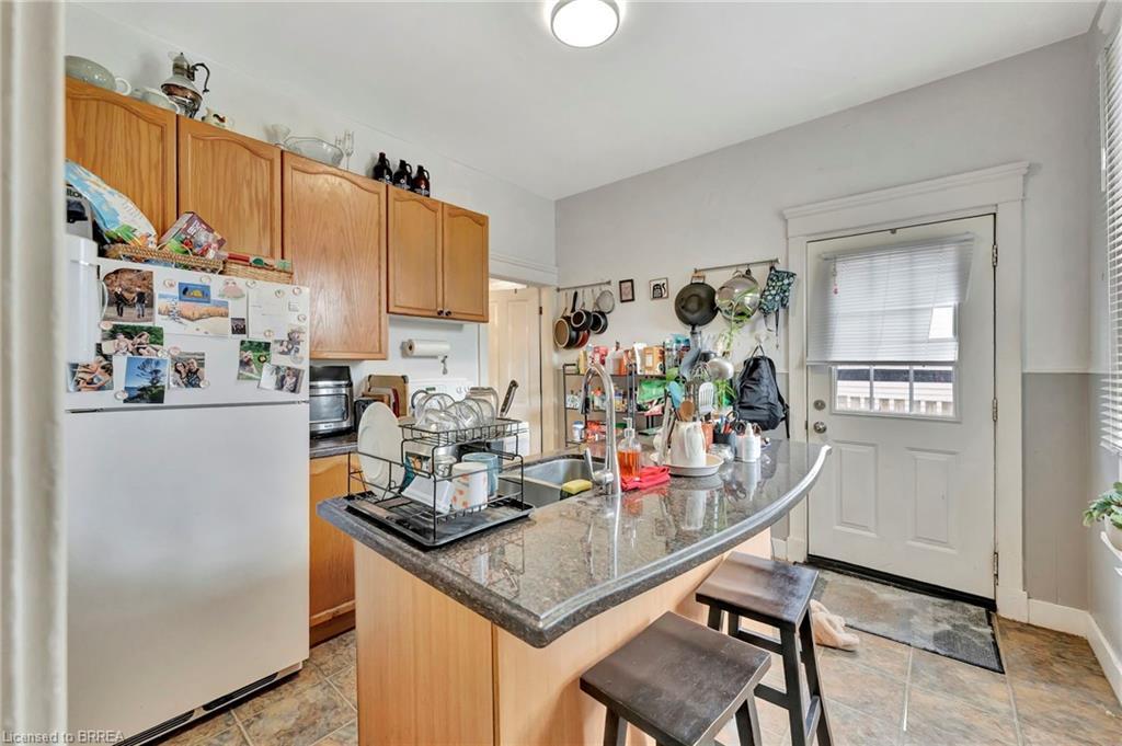 157-159 Market Street, Brantford, ON