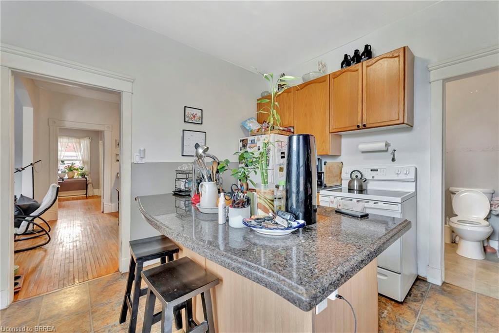 157-159 Market Street, Brantford, ON