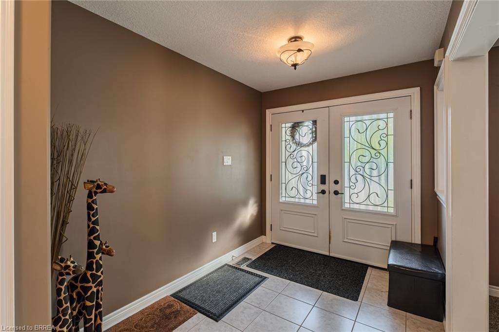72 Hunter Way, Brantford, ON - Indoor Photo Showing Other Room
