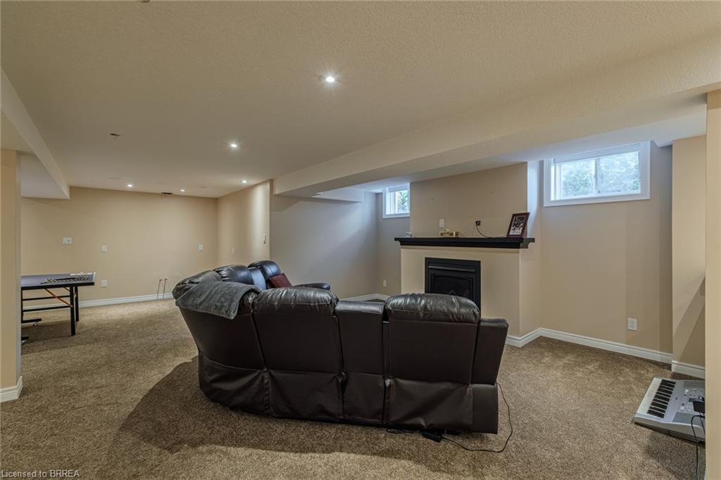 72 Hunter Way, Brantford, ON - Indoor Photo Showing Basement