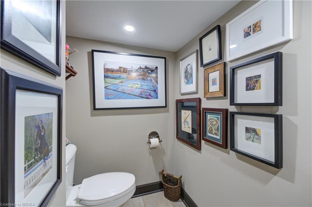 60-62 Colborne Street W, Brantford, ON