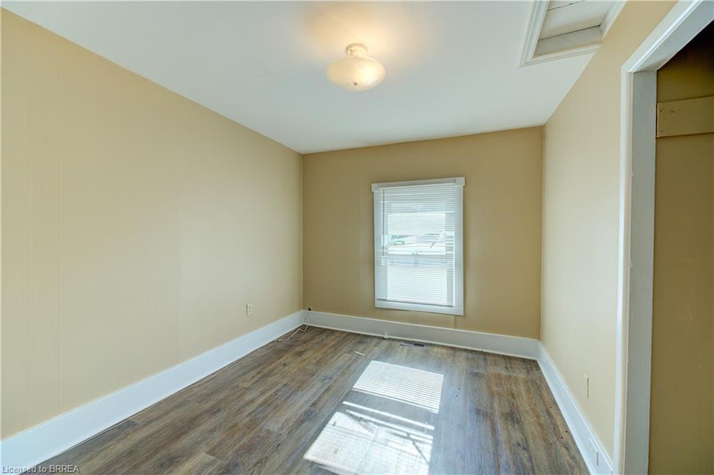 60-62 Colborne Street W, Brantford, ON