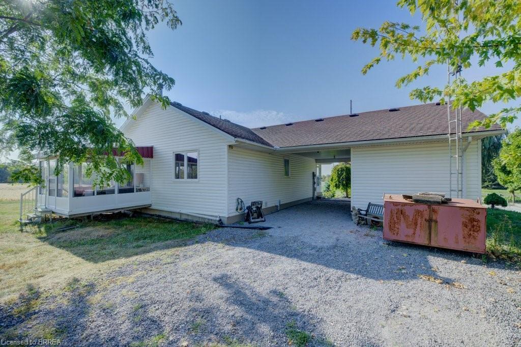 6737 Highway 20, Smithville, ON - Outdoor With Exterior