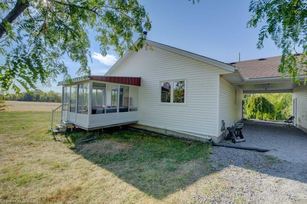 6737 Highway 20, Smithville, ON - Outdoor With Exterior