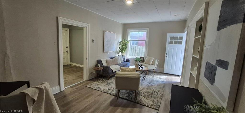 39 Park Avenue, Brantford, ON -