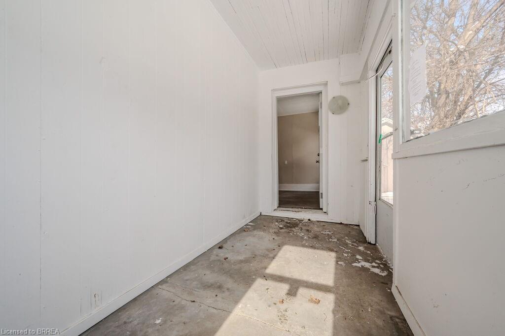 39 Park Avenue, Brantford, ON - Photo Showing Other Room