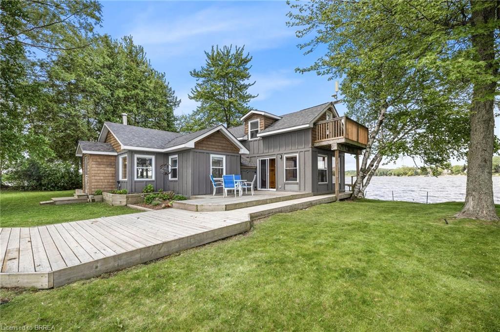 43 Mcclintock Drive, Puslinch, ON - Outdoor With Deck Patio Veranda