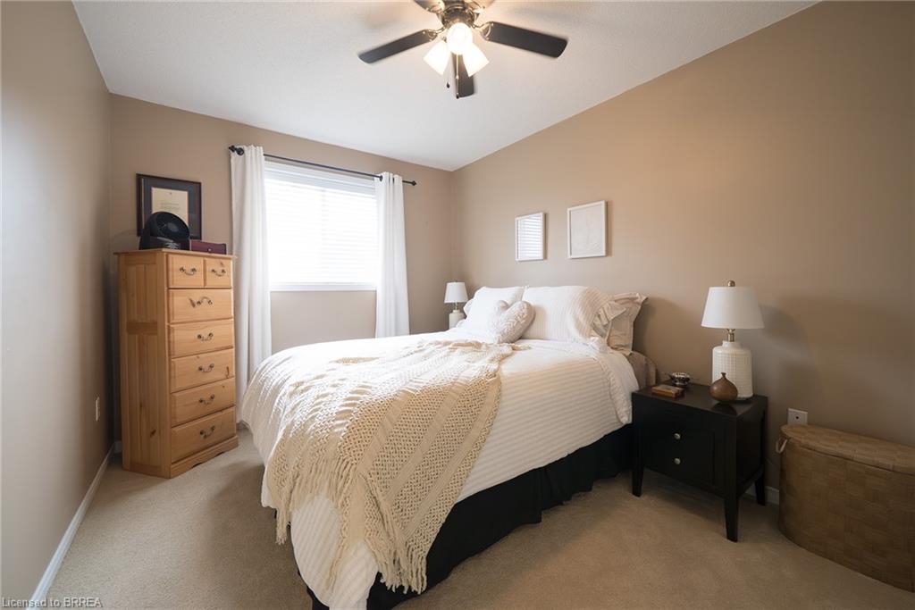 4106 Kryzan Drive, Burlington, ON - Indoor Photo Showing Bedroom