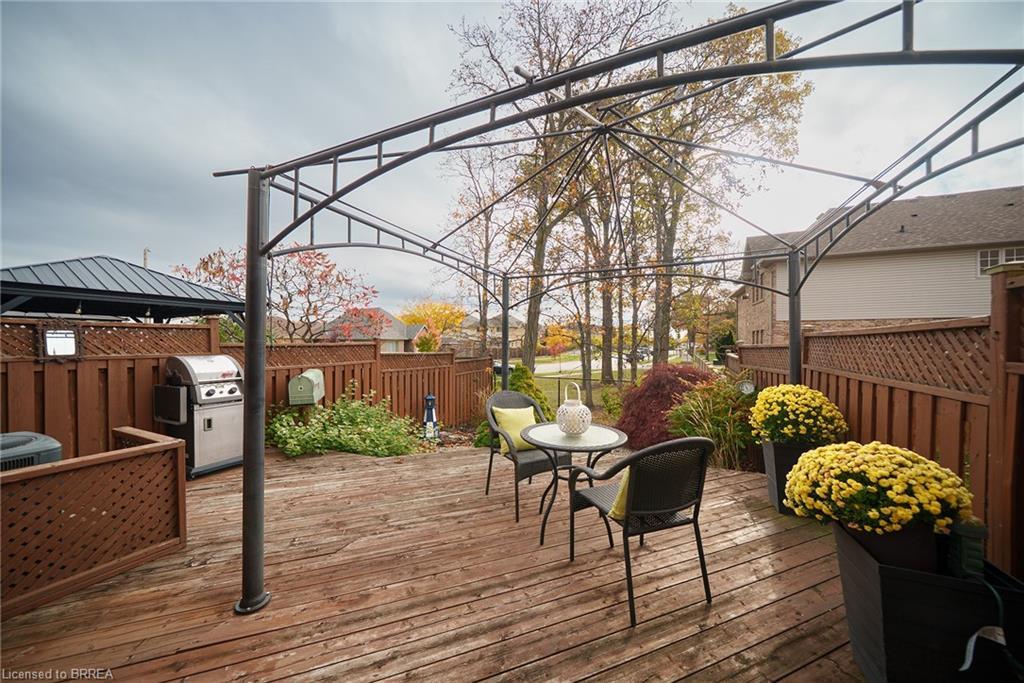 4106 Kryzan Drive, Burlington, ON - Outdoor With Deck Patio Veranda