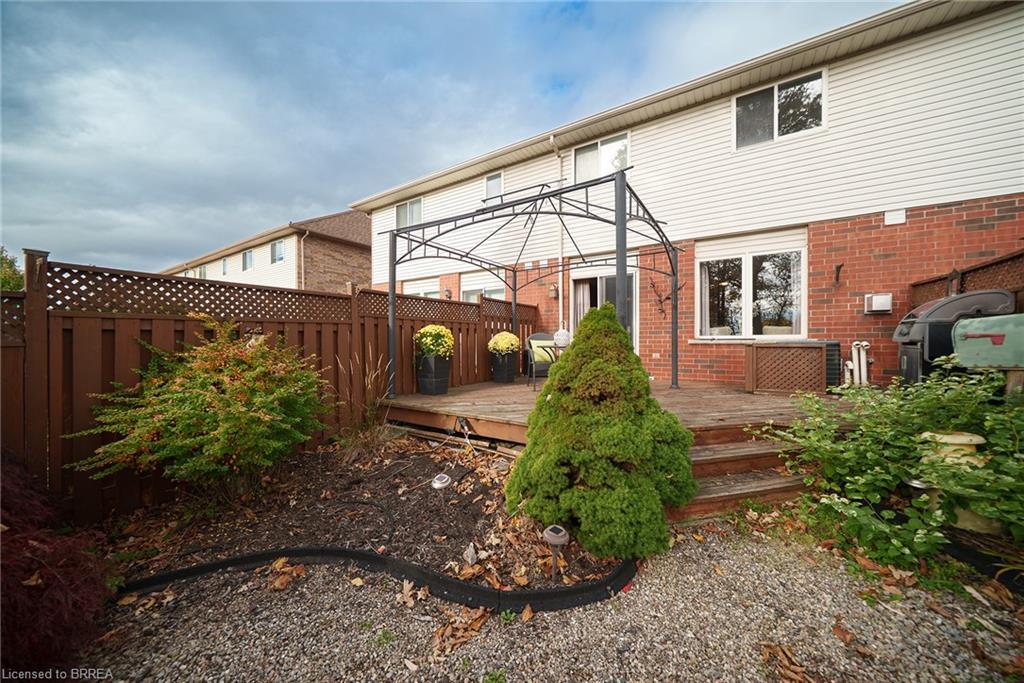 4106 Kryzan Drive, Burlington, ON - Outdoor