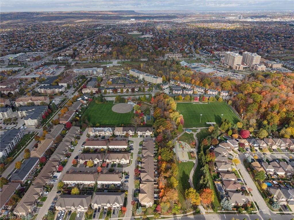 4106 Kryzan Drive, Burlington, ON - Outdoor With View