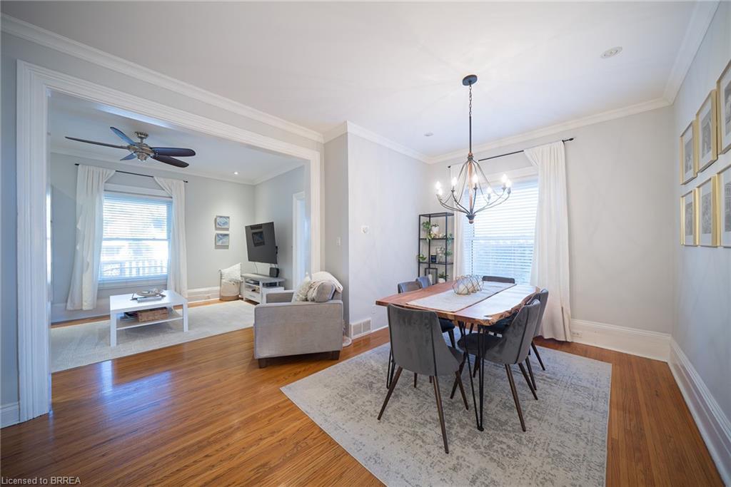 35 Murray Street, Brantford, ON - Indoor