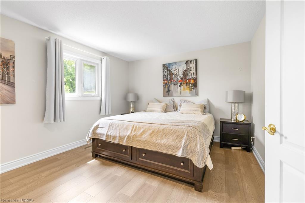26 Dundalk Crescent, Brampton, ON - Indoor Photo Showing Bedroom